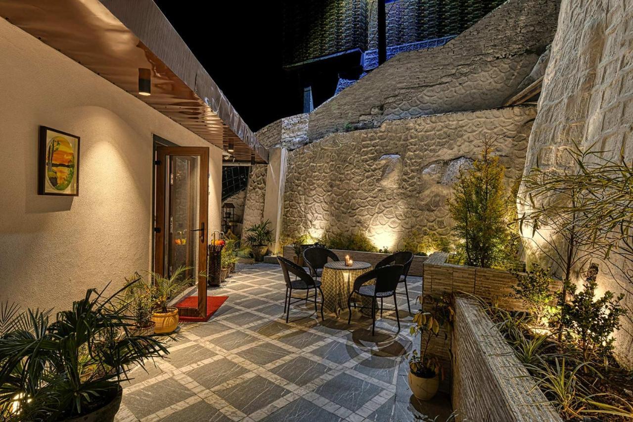 Stayvista At Arncliff Villa 5 Mins From Mall Road Мусори Екстериор снимка